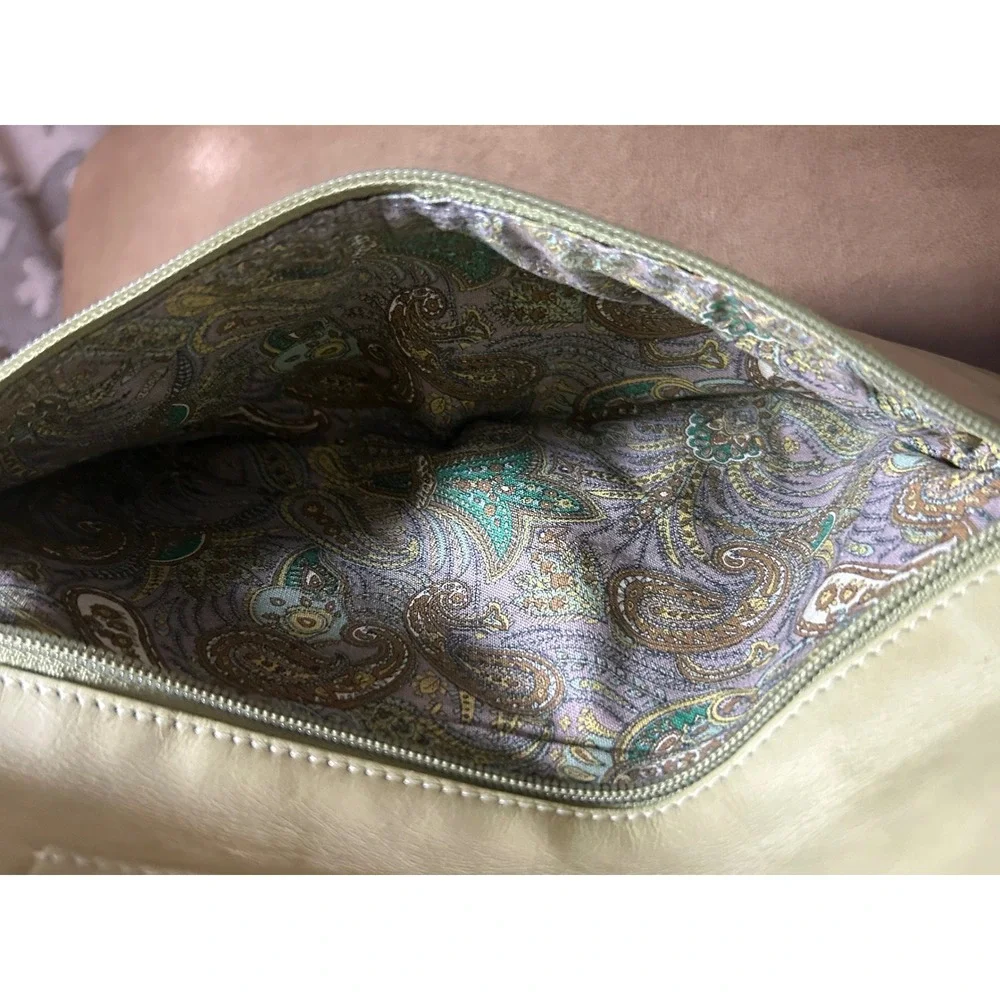 HOBO‎ INTERNATIONAL Green Leather Envelope Clutch Bag Gold Ring